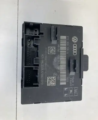Audi A4 S4 B8 8K Door control unit/module 8T0959795N