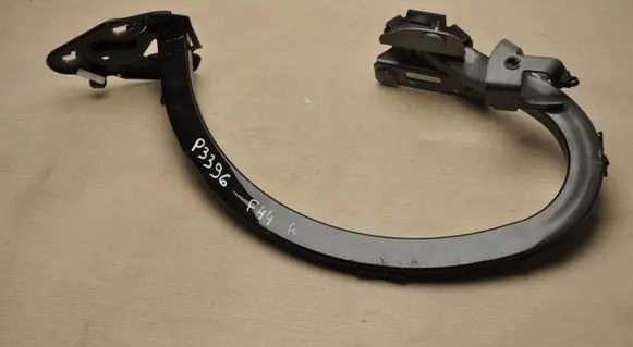BMW 2 F44 Tailgate/trunk/boot hinge 7475024