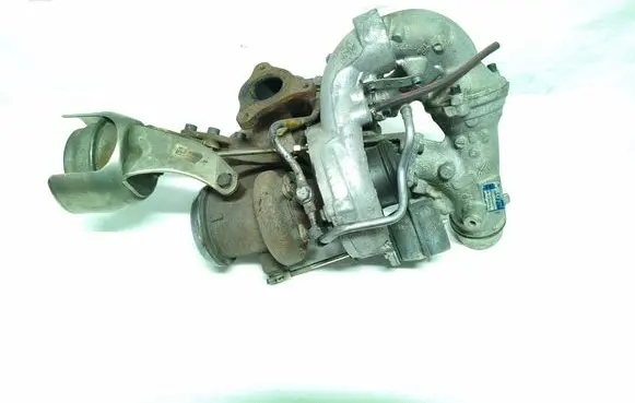 Mercedes-Benz C W204 Turbo A6510902880 A6510905780 A6510906180