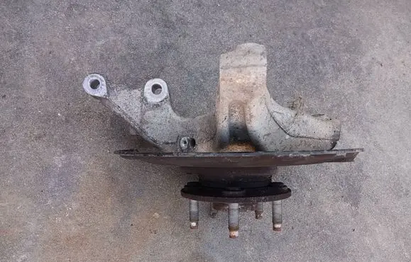 Opel Astra K Front wheel hub 13510543