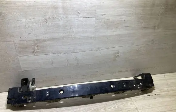 Ford Kuga II Front bumper mounting bracket GJ548A284BA
