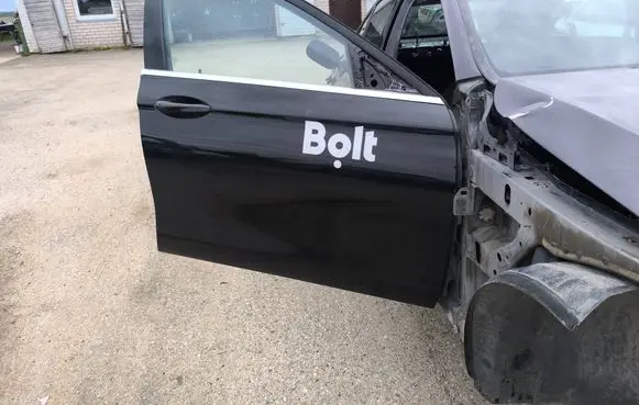 Mercedes-Benz E W213 Front door