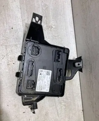 Audi A4 S4 B9 Central body control module 8W0907064AA 8W0907064A