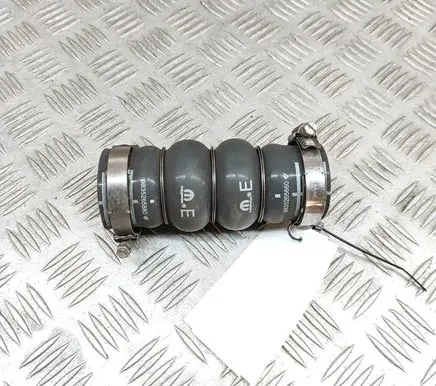 Citroen C4 III e-C4 Intercooler hose/pipe 9835265880