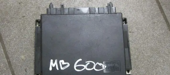 Mercedes-Benz S W140 Engine control unit/module A0185458432