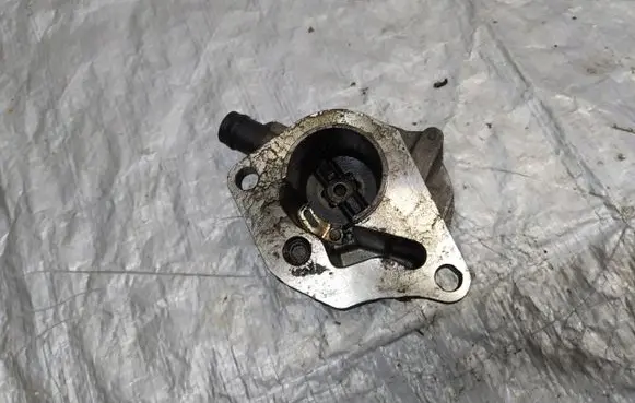 Renault Scenic II - Grand scenic II Vacuum pump 8200113585