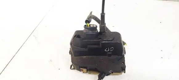 Nissan Primera Rear door lock 250060AIN717
