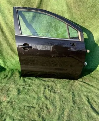Suzuki SX4 S-Cross Front door