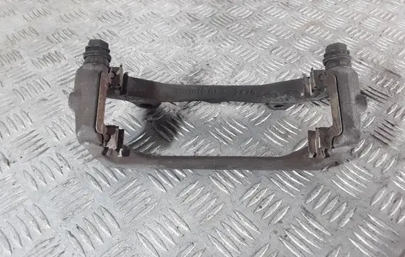 Land Rover Range Rover Sport L320 Front Brake Caliper Pad/Carrier 3502CBI3 2429
