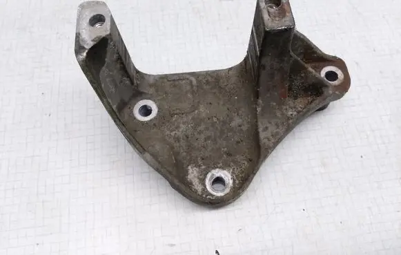 Peugeot 407 Other engine bay part