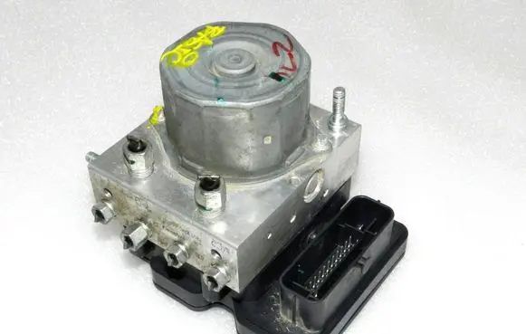 Nissan Qashqai ABS Pump 47660HV71A 2265106455