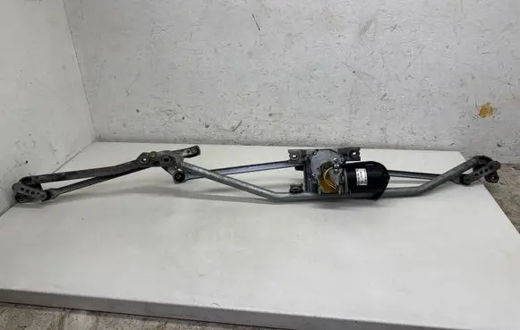 Opel Zafira A Front wiper linkage and motor 404496