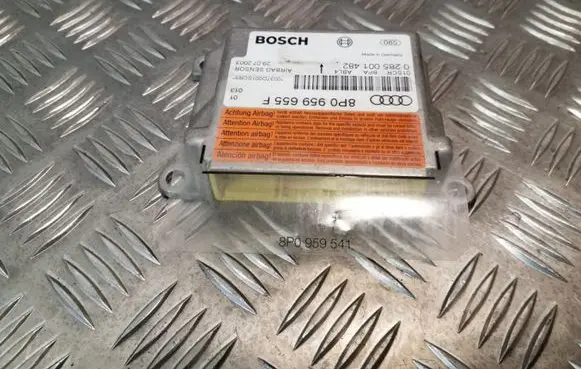 Audi A3 S3 8P Airbag control unit/module 8P0959655F 0285001482