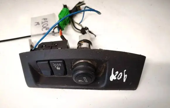 Volvo V50 Traction control (ASR) switch 8686026