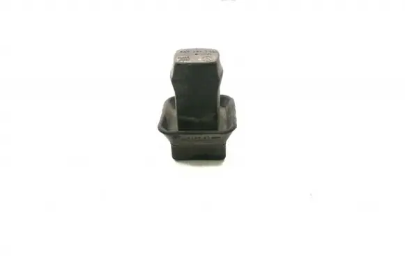 Audi Q7 4L Radiator support slam panel bracket 7L0121276
