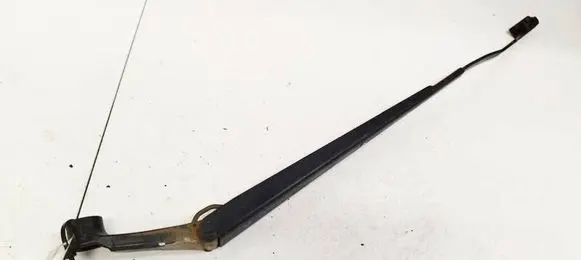 Front wiper blade arm