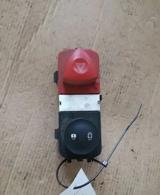 Renault Scenic II - Grand scenic II Hazard light switch 8200095493