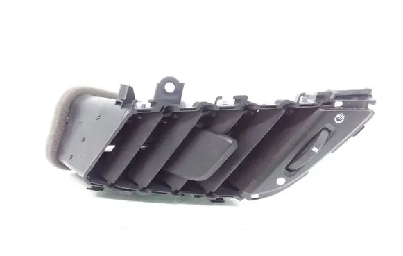 Ford Fiesta Dash center air vent grill 8A61A018B09AEW