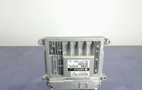 Hyundai i10 Engine control unit/module ECU 39110-03145