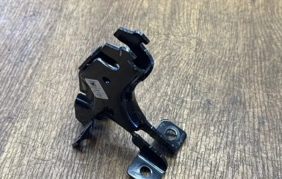 Audi Q5 SQ5 Seat back rest lock catch 80A886177 18484
