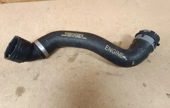 Mercedes-Benz GLC X253 C253 Engine coolant pipe/hose A2535019282