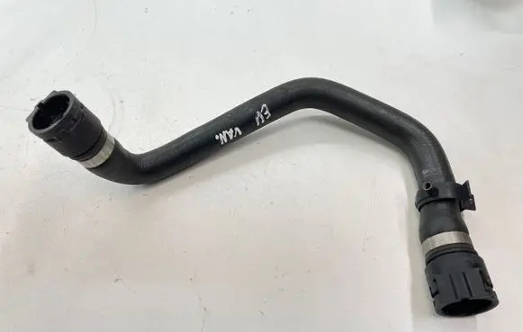 BMW 5 E60 E61 Engine coolant pipe/hose 6917698 691769801