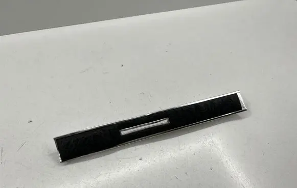 Mercedes-Benz W123 Panel trim