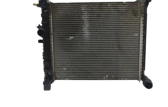 Opel Meriva B Coolant radiator 560961104 R3444006