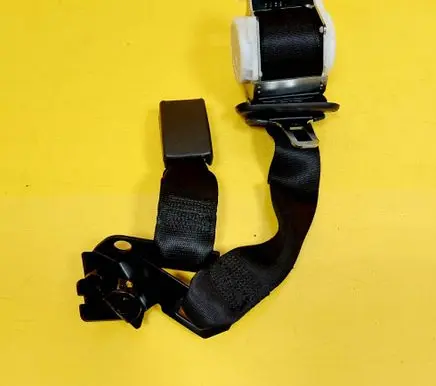 Rover 45 Middle seatbelt (rear) EVL105370
