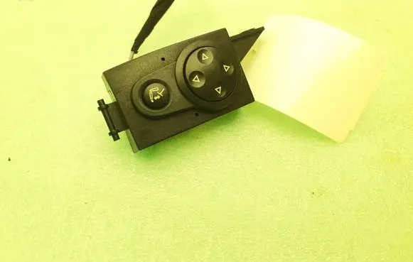 Volkswagen Touareg I Steering wheel adjustment switch 3D0953551