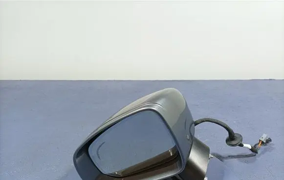 Volvo XC90 Front door electric wing mirror
