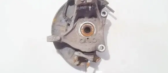 Volkswagen PASSAT B6 Front wheel hub