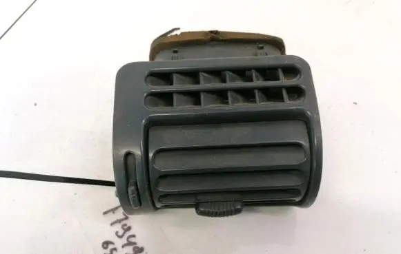 Peugeot 806 Dash center air vent grill 1461979077