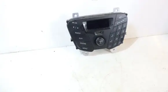 Head unit multimedia control