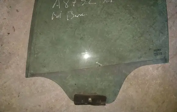 Fiat Bravo Rear door window glass