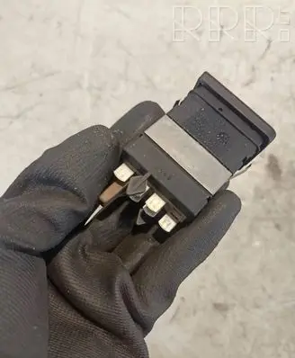 Volkswagen Golf IV Seat heating switch 1J0963564B