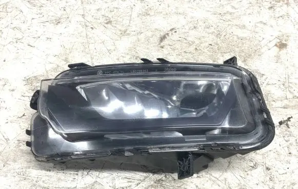 Volkswagen Transporter - Caravelle T6 Front fog light 7LA941661A