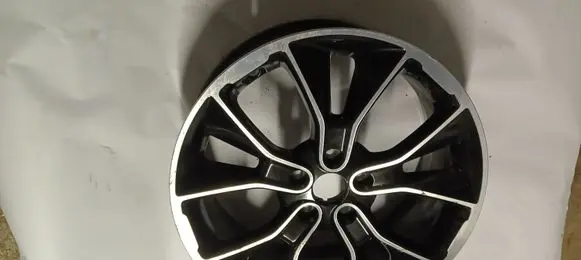 Hyundai i30 R19 alloy rim S0100