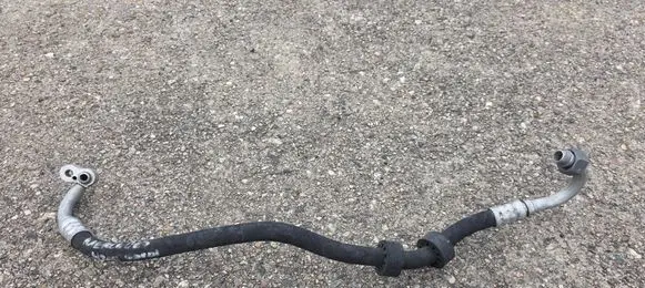 Air conditioning (A/C) pipe/hose