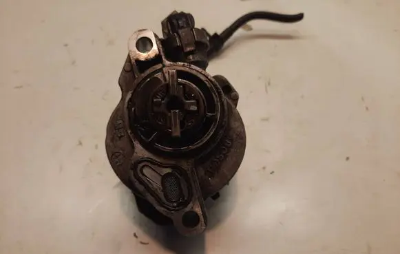 Peugeot 308 Vacuum pump D15G2A 3011U