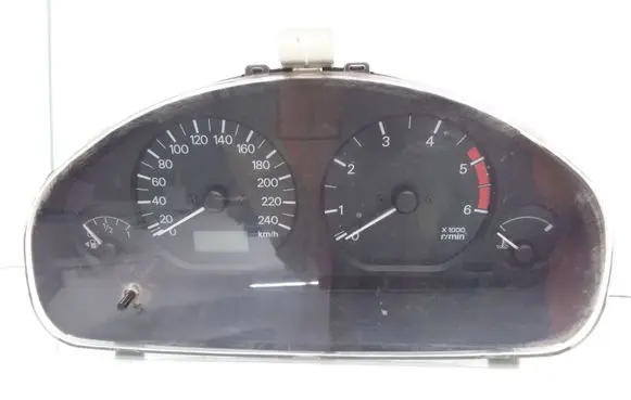 Mitsubishi Carisma Speedometer (instrument cluster) MR308409 98DX