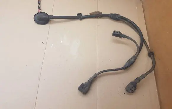Audi A5 8T 8F Front ABS sensor wiring 8T0973702