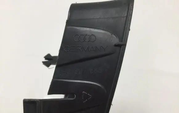 Front bumper lower grill