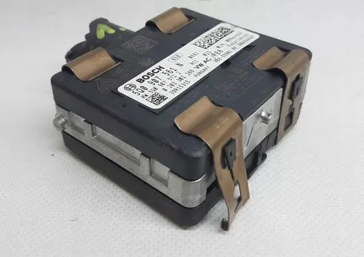 Volkswagen Golf VII Distronic sensor radar 5Q0907561N