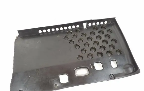 Mercedes-Benz S W221 Dashboard lower bottom trim panel A2216801039