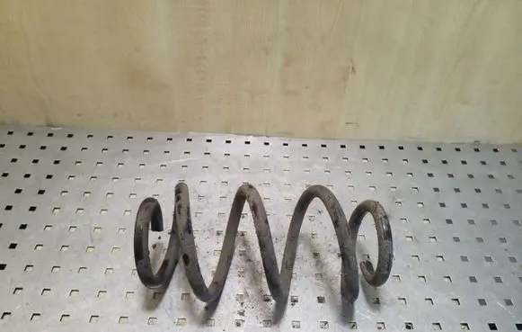 Audi A5 8T 8F Front coil spring