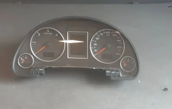 Audi A4 S4 B7 8E 8H Speedometer (instrument cluster) 1036901830