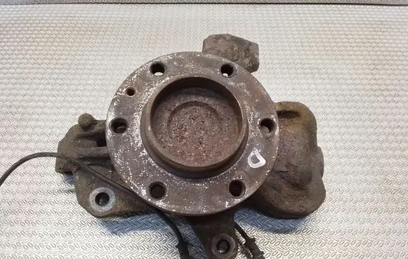 Mercedes-Benz Sprinter W906 Front wheel hub