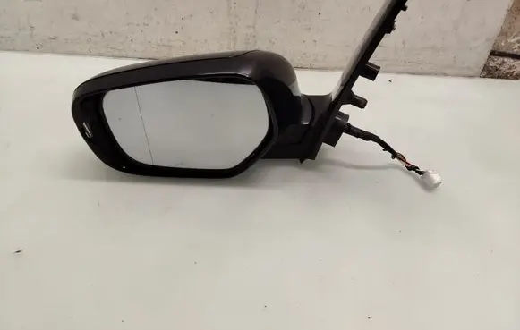 Mitsubishi Grandis Front door electric wing mirror