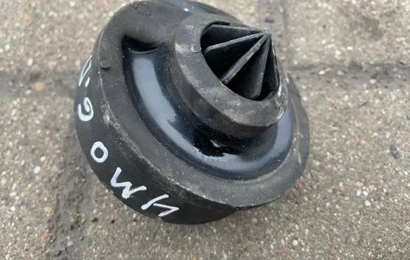 Audi Q7 4M Rear coil spring rubber mount 8W0512149A
